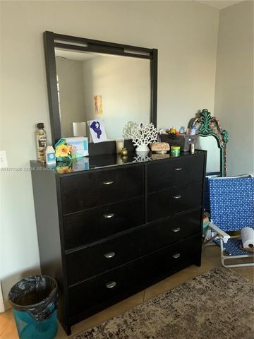 322 Taylor St 2D, Hollywood, FL 33019