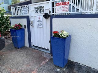 322 Taylor St 2D, Hollywood, FL 33019