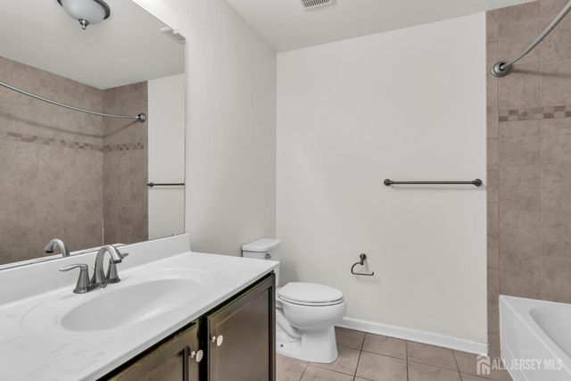 49 Campbell Street, South Plainfield, NJ 07080