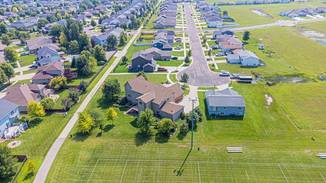 6132 18th Street S, Fargo, ND 58104