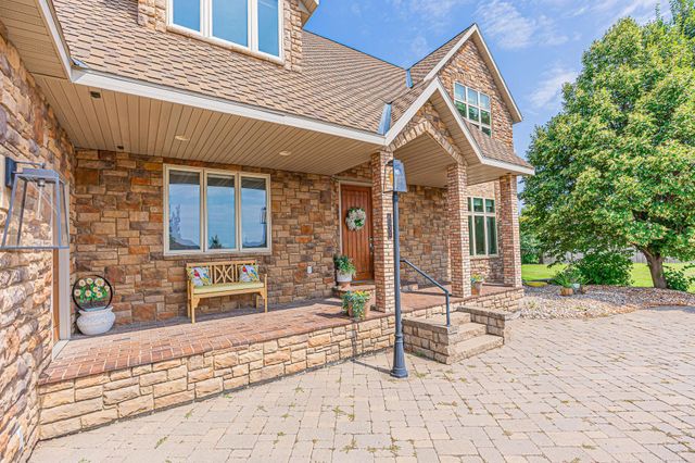 6132 18th Street S, Fargo, ND 58104