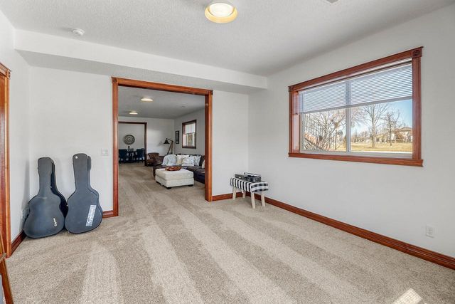 6132 18th Street S, Fargo, ND 58104
