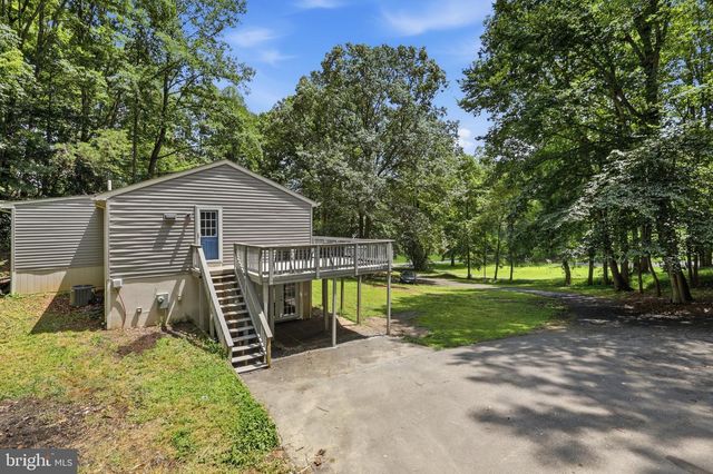 32 QUARRY RD, Stafford, VA 22554
