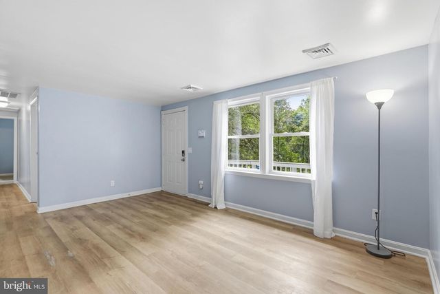 32 QUARRY RD, Stafford, VA 22554
