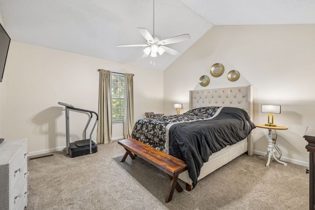 250 Sanders Ferry Rd Apt 50, Hendersonville, TN 37075