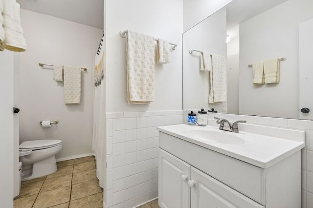 250 Sanders Ferry Rd Apt 50, Hendersonville, TN 37075
