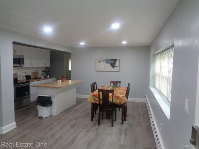 29952 ELDRED Street, Farmington Hills, MI 48336