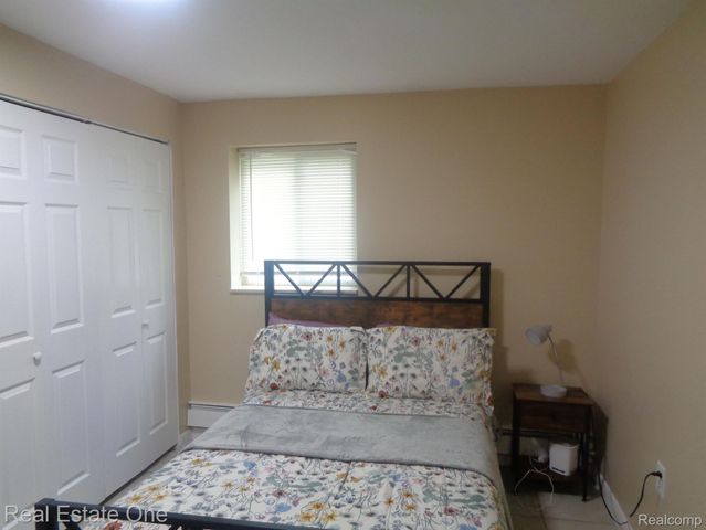 29952 ELDRED Street, Farmington Hills, MI 48336