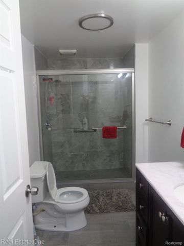 29952 ELDRED Street, Farmington Hills, MI 48336