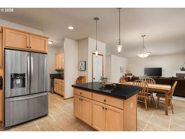 13575 Sw 124TH Ave, Tigard, OR 97223