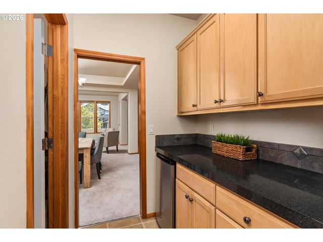 13575 Sw 124TH Ave, Tigard, OR 97223