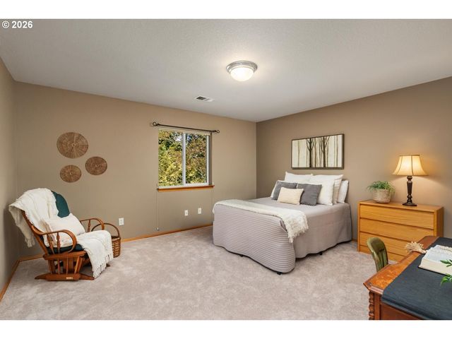 13575 Sw 124TH Ave, Tigard, OR 97223