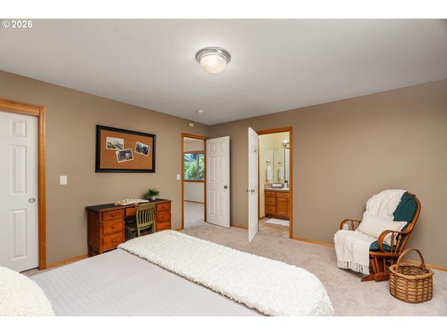 13575 Sw 124TH Ave, Tigard, OR 97223