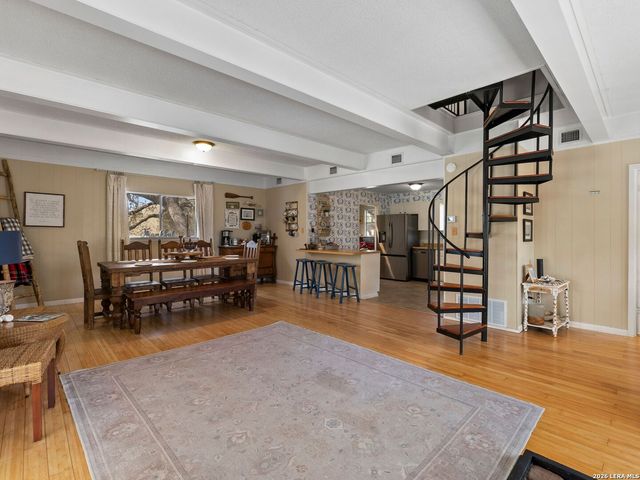 528 Rimrock Pass, Canyon Lake, TX 78133