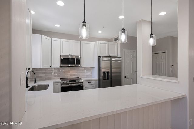 9100 E RAINTREE Drive 131, Scottsdale, AZ 85260