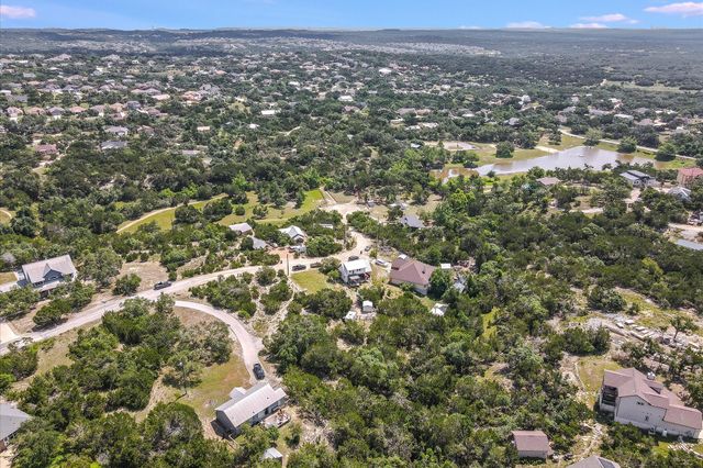 10511 Lake Park DR, Dripping Springs, TX 78620