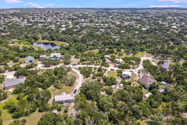 10511 Lake Park DR, Dripping Springs, TX 78620