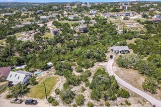 10511 Lake Park DR, Dripping Springs, TX 78620