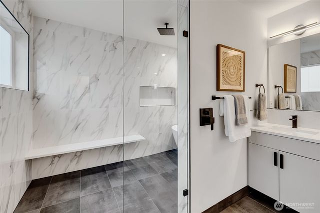 6400 Fauntleroy Way SW, Seattle, WA 98136