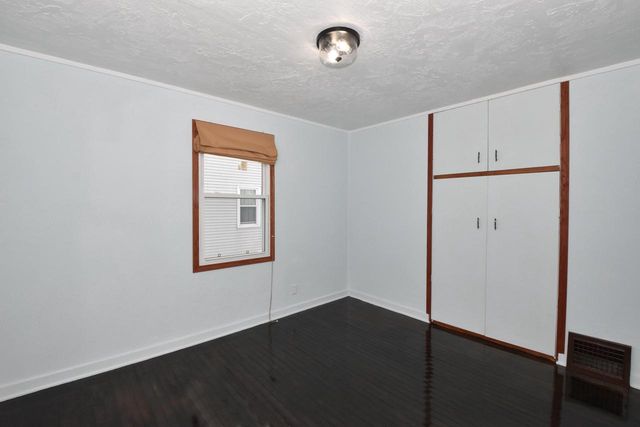 2843 Eisenhower DRIVE, Racine, WI 53405