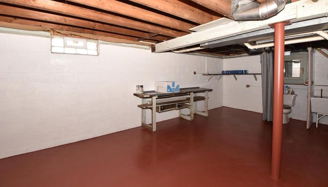 2843 Eisenhower DRIVE, Racine, WI 53405