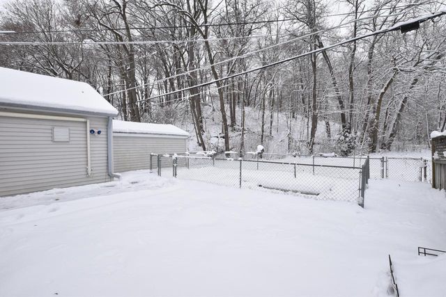 2843 Eisenhower DRIVE, Racine, WI 53405