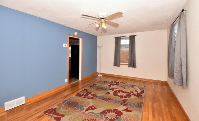 2843 Eisenhower DRIVE, Racine, WI 53405