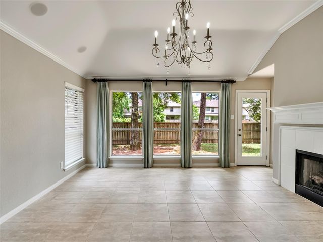 171 Merryweather Place, Conroe, TX 77384