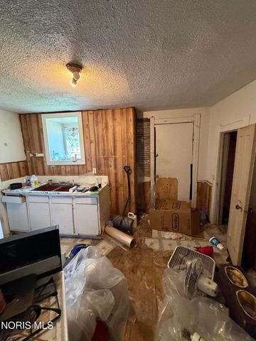 964 Western Avenue, Toledo, OH 43609