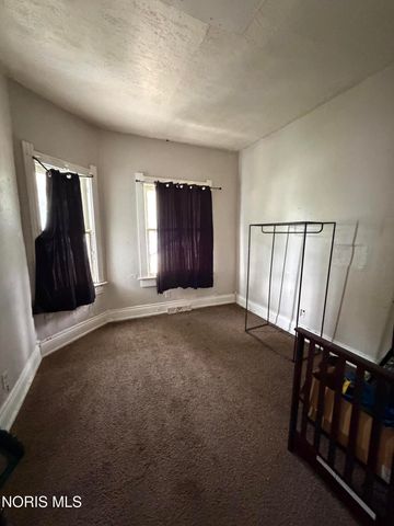964 Western Avenue, Toledo, OH 43609