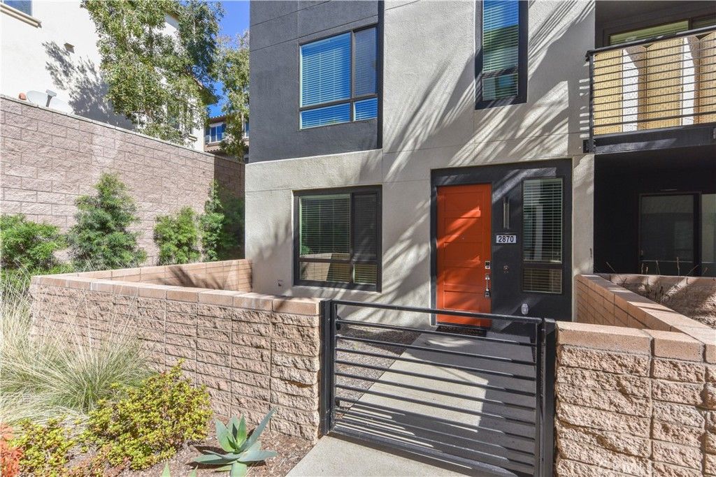 2870 N Glassell, Orange, CA 92865 — photo 2