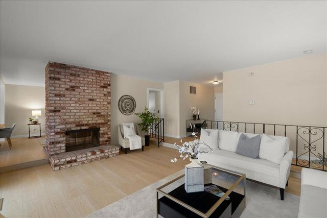 1695 Almond Blossom Lane, San Jose, CA 95124