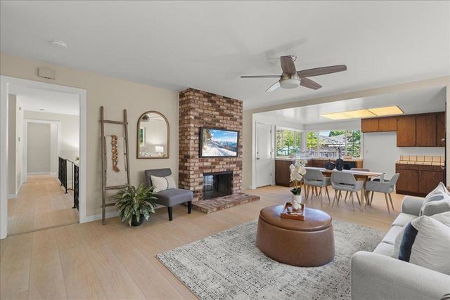 1695 Almond Blossom Lane, San Jose, CA 95124