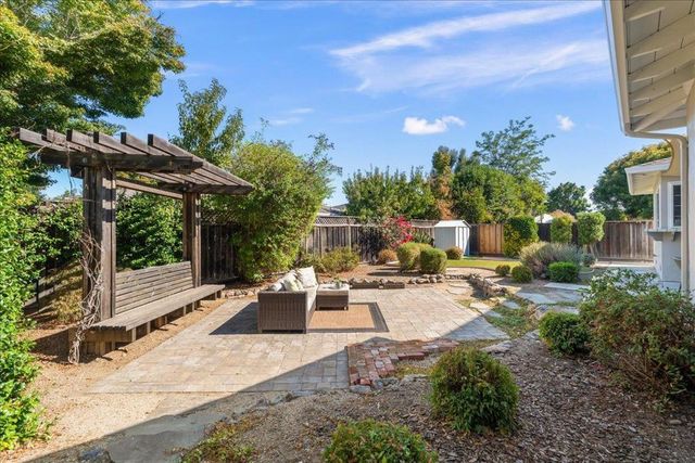 1695 Almond Blossom Lane, San Jose, CA 95124