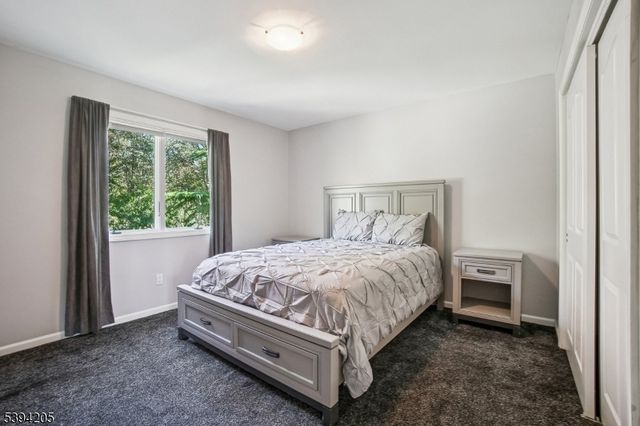 42 Winchester Dr, Scotch Plains Twp., NJ 07076