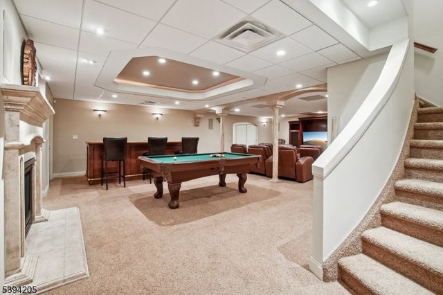 42 Winchester Dr, Scotch Plains Twp., NJ 07076