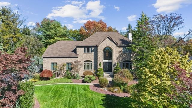 42 Winchester Dr, Scotch Plains Twp., NJ 07076