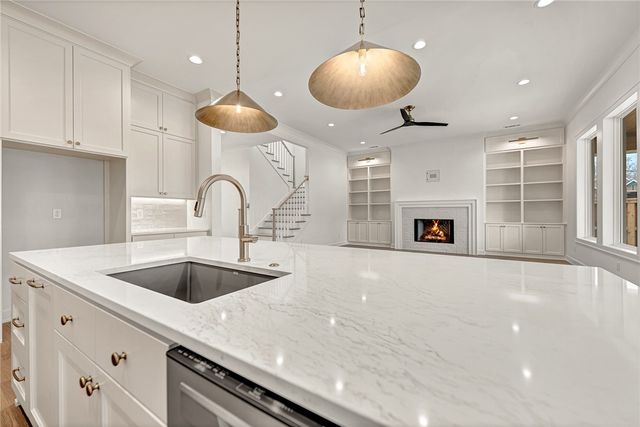 3902 SW Rhythm Avenue, Bentonville, AR 72713