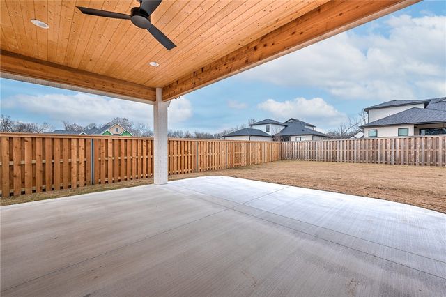 3902 SW Rhythm Avenue, Bentonville, AR 72713