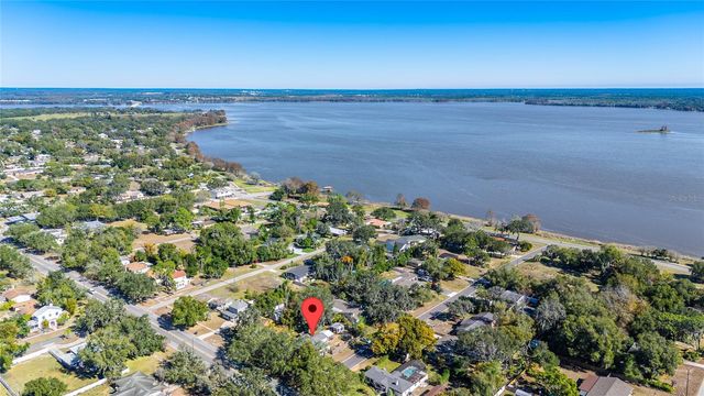 308 S PALM AVENUE, Howey In The Hills, FL 34737