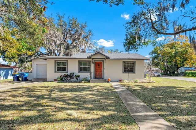 308 S PALM AVENUE, Howey In The Hills, FL 34737