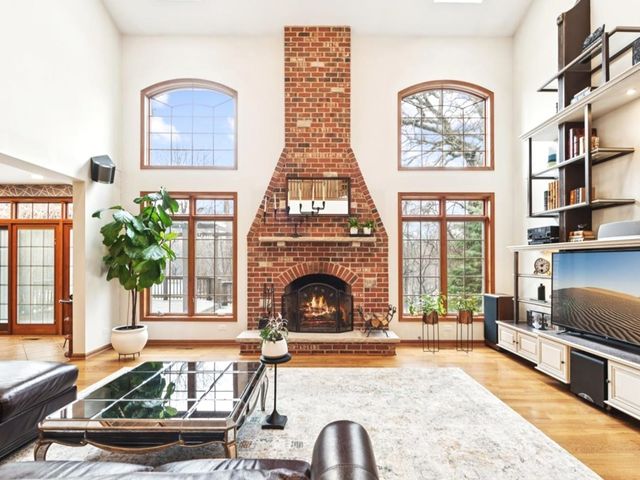 543 N Chestnut Street, Addison, IL 60101