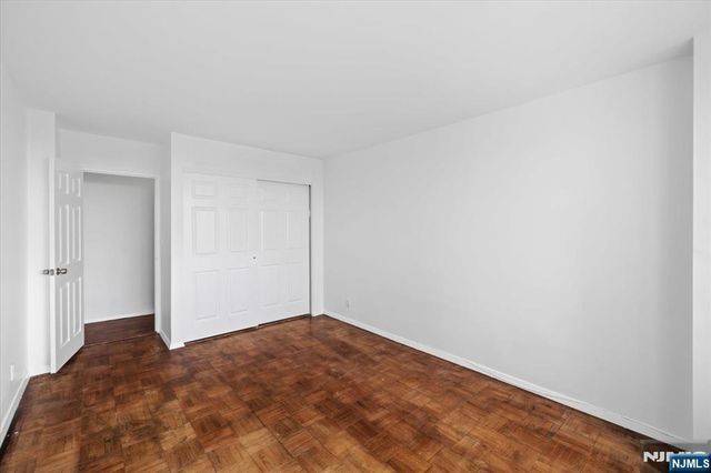 2000 Linwood Avenue 14Y, Fort Lee, NJ 07024