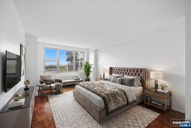 2000 Linwood Avenue 14Y, Fort Lee, NJ 07024