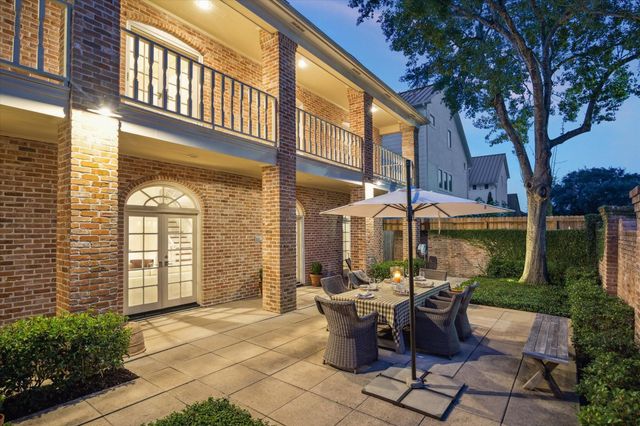 1918 Potomac Drive A, Houston, TX 77057