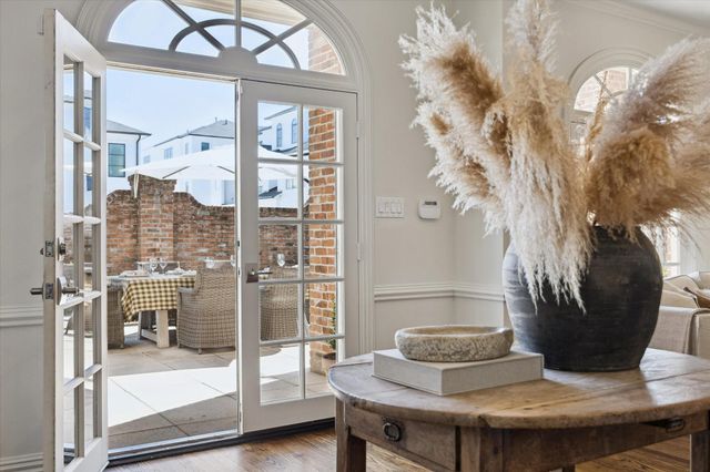 1918 Potomac Drive A, Houston, TX 77057