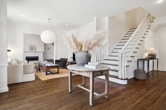 1918 Potomac Drive A, Houston, TX 77057