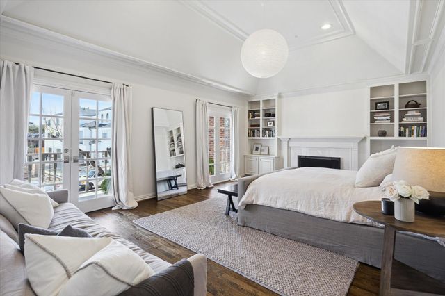 1918 Potomac Drive A, Houston, TX 77057