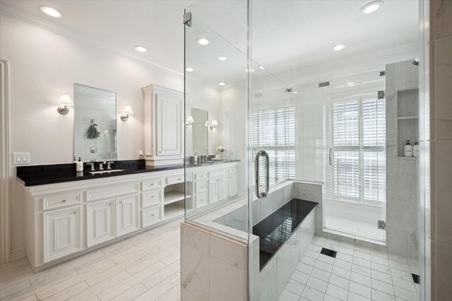 1918 Potomac Drive A, Houston, TX 77057