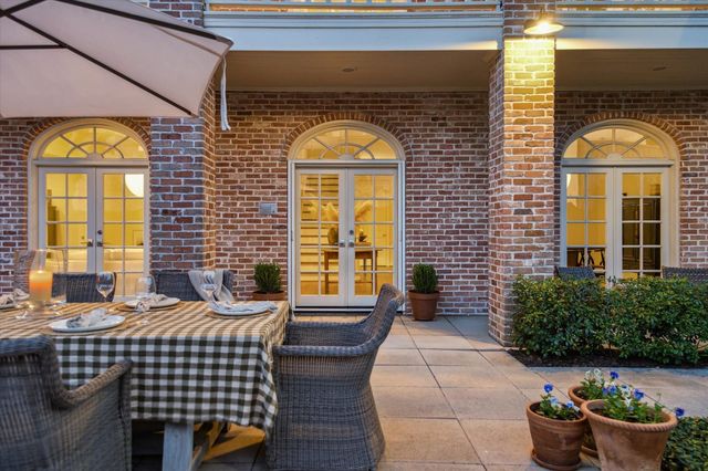 1918 Potomac Drive A, Houston, TX 77057